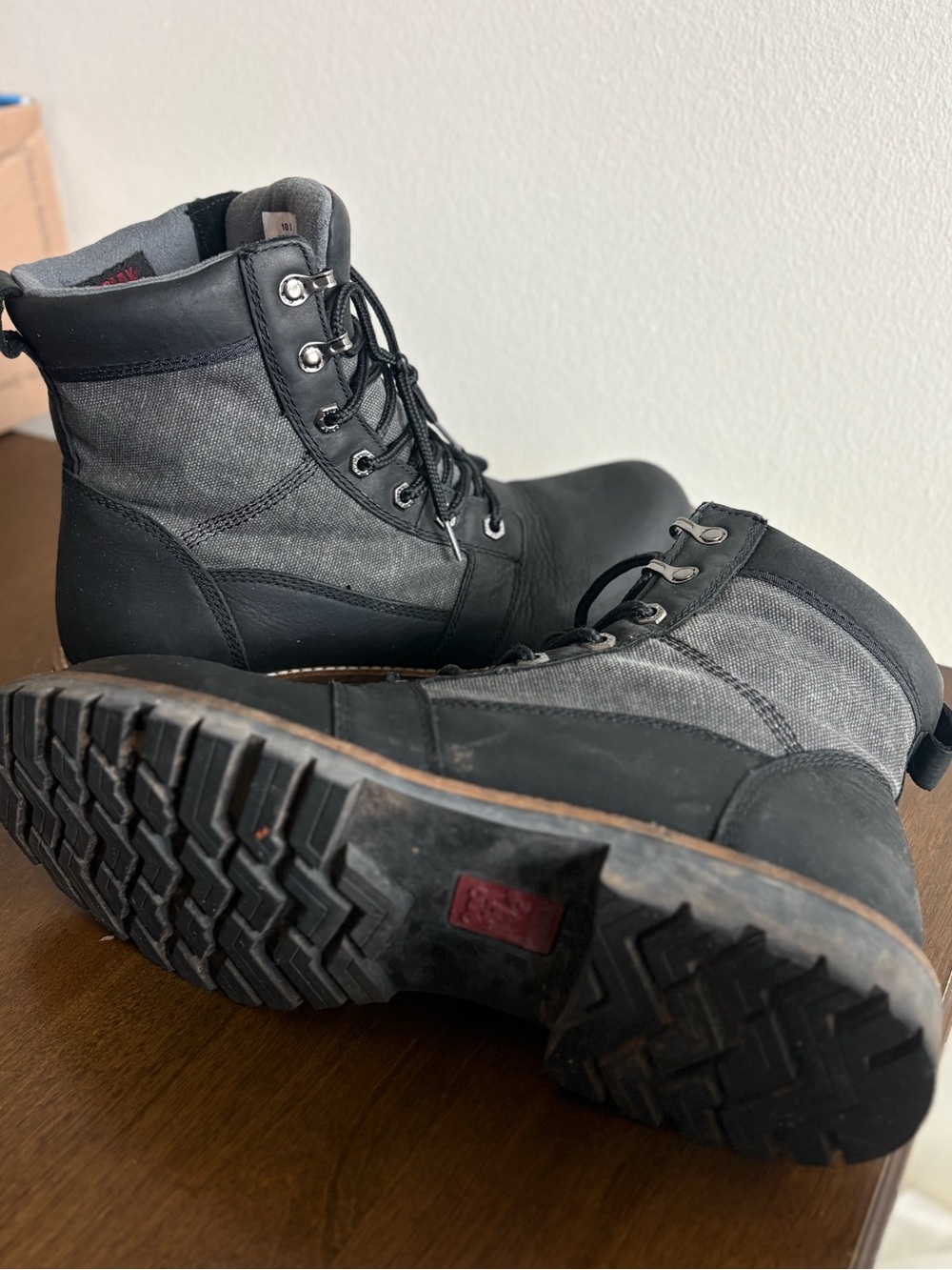Kodiak Thane Waterproof Leather Hiking Boots Men’s Black Rugged Outdoor Boots